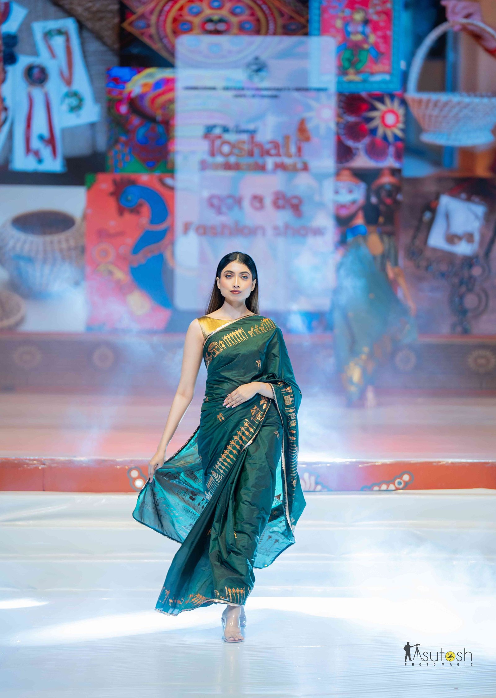 Suta O Silpa Look 6